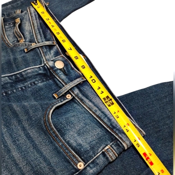 Aritzia Denim Forum | The Nico Mid Rise Skinny Crop | Woman's Jean |  Size 30 - Picture 4 of 14